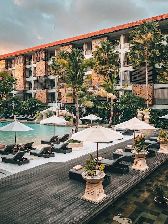 yellowstar hotel jimbaran